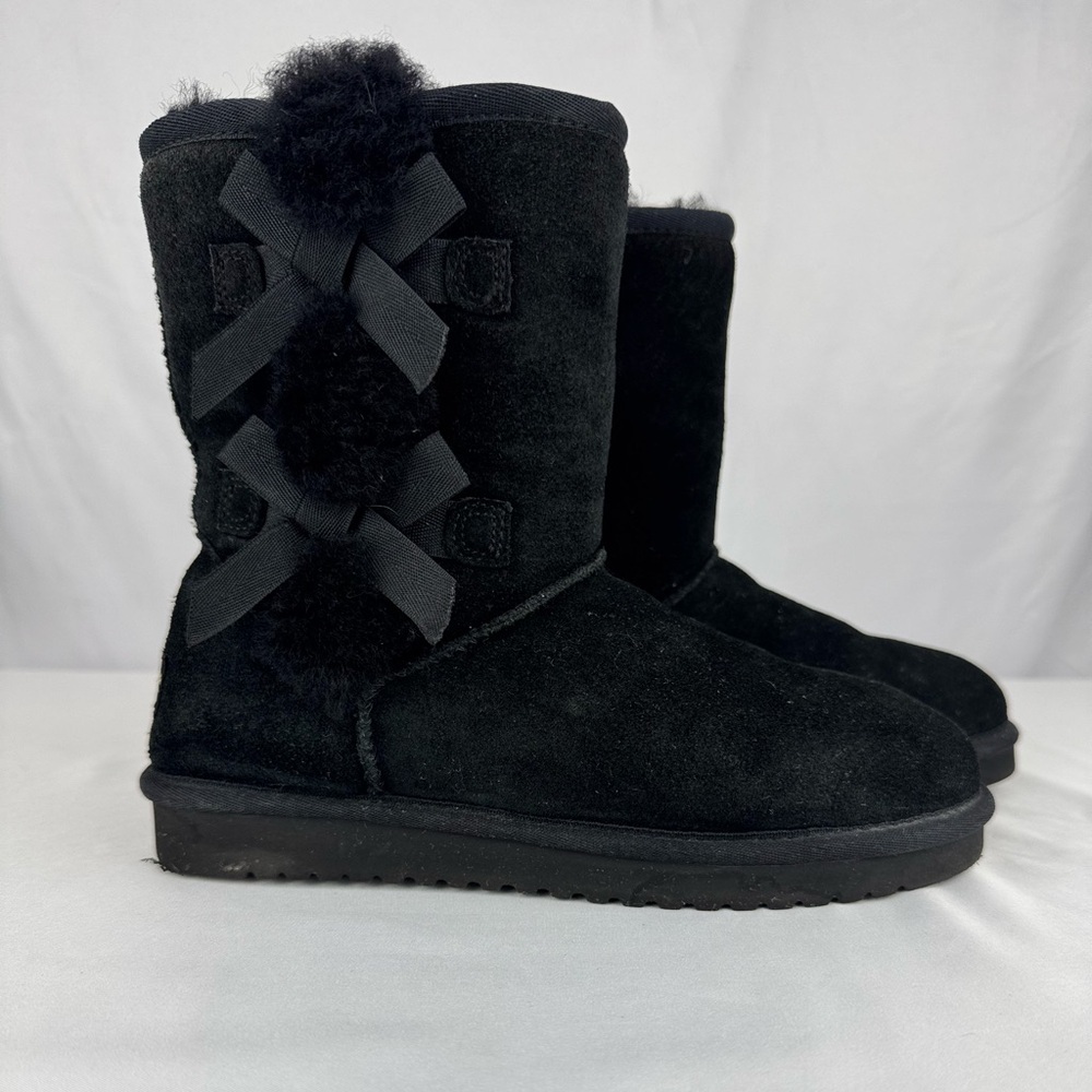 Kookaburra by Ugg Black Victoria Short Faux Fur Boots - Picture 6 of 8